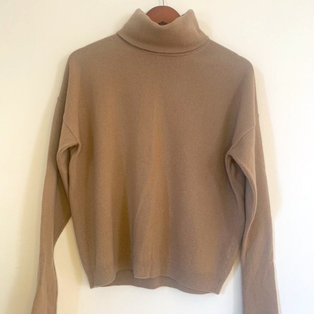 COS Brown Wool Turtleneck - Size Small, Relaxed Fit
